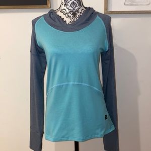 NWT!! Volcom Long Sleeve Hoodie Pullover Size Small